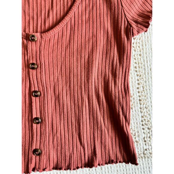 Forever 21 Pink Rib Knit Crop Top Short Sleeve Shirt Faux Buttons Size Large - Picture 5 of 9